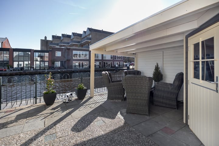 Foto 2 van Lage Rijndijk 4-A