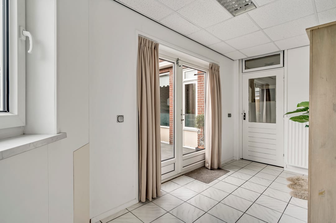 Photo 17 of Leeuwebekstraat 5