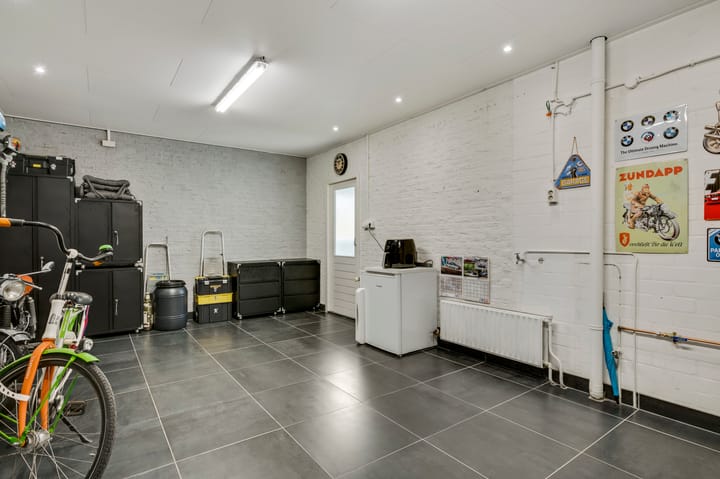 Foto 21 van Leeuwebekstraat 5