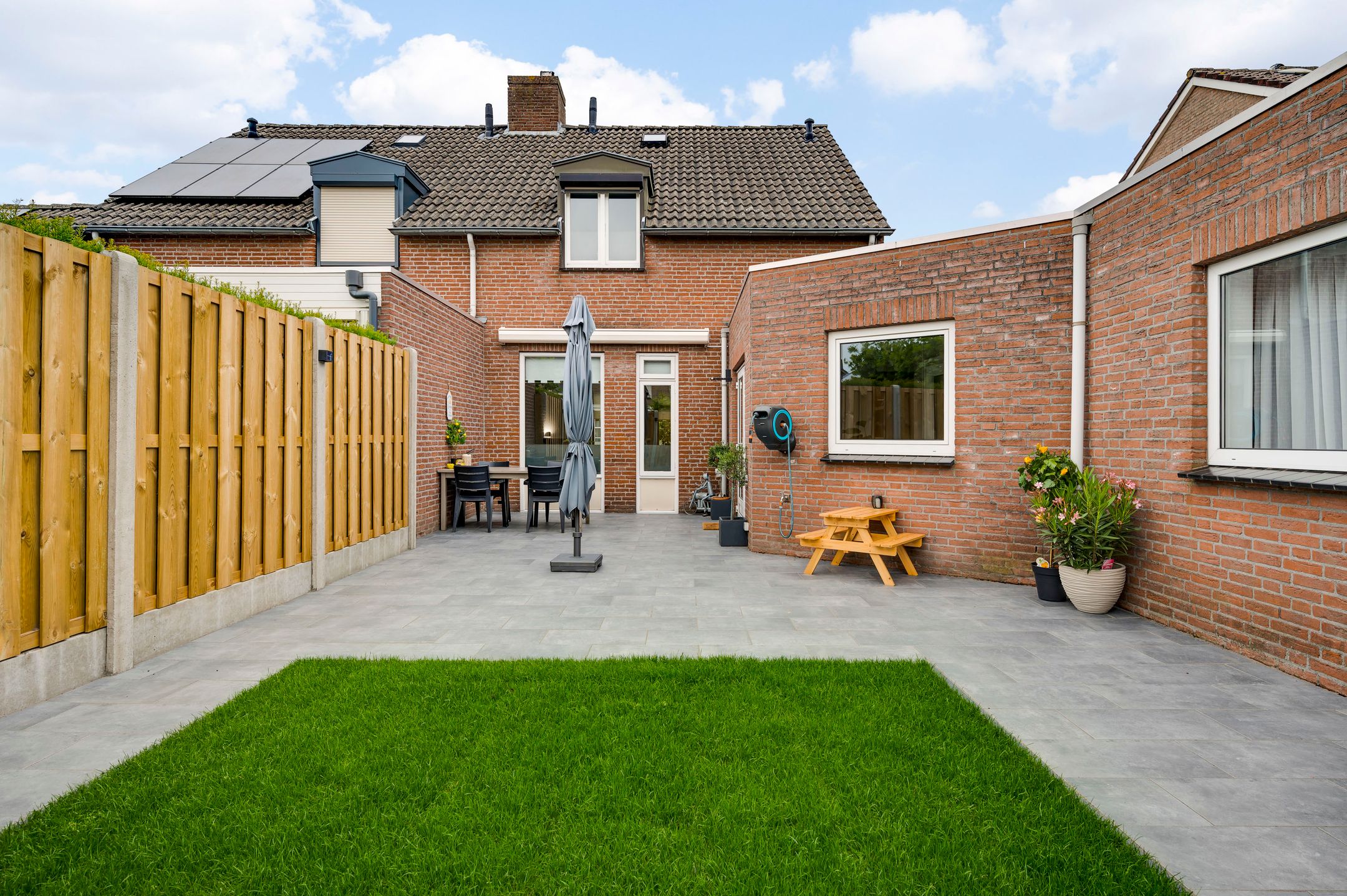 Photo 24 of Leeuwebekstraat 5