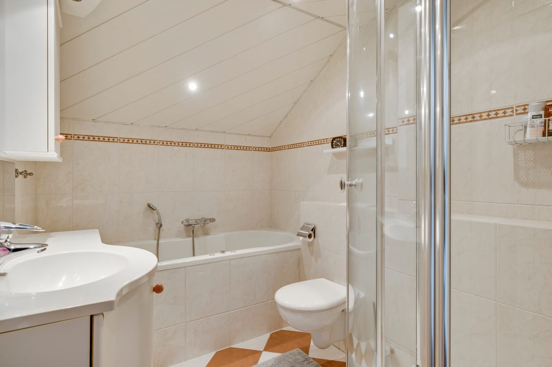 Photo 31 of Leeuwebekstraat 5