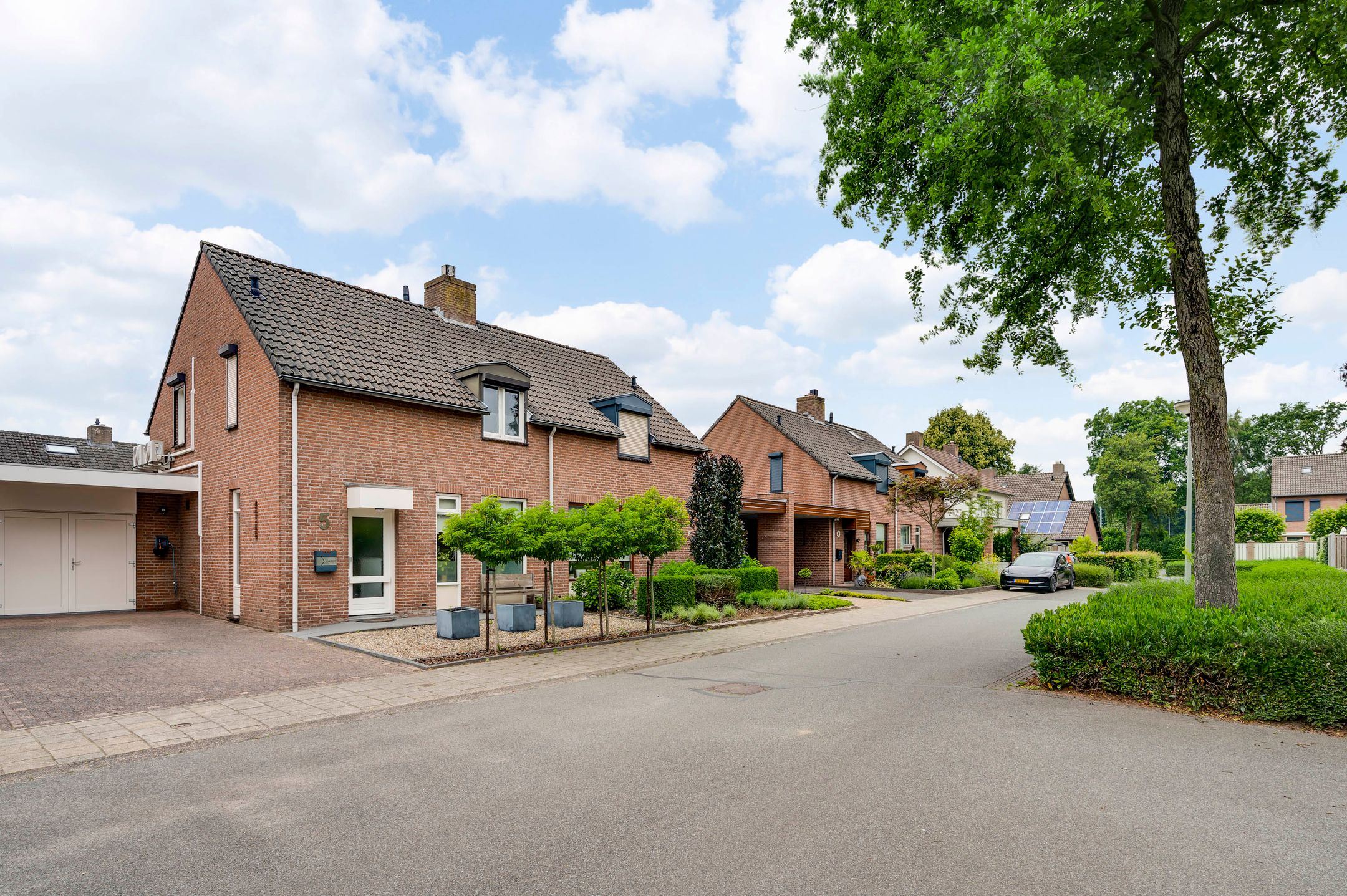 Photo 36 of Leeuwebekstraat 5