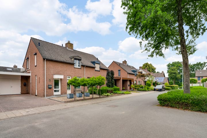 Foto 36 van Leeuwebekstraat 5