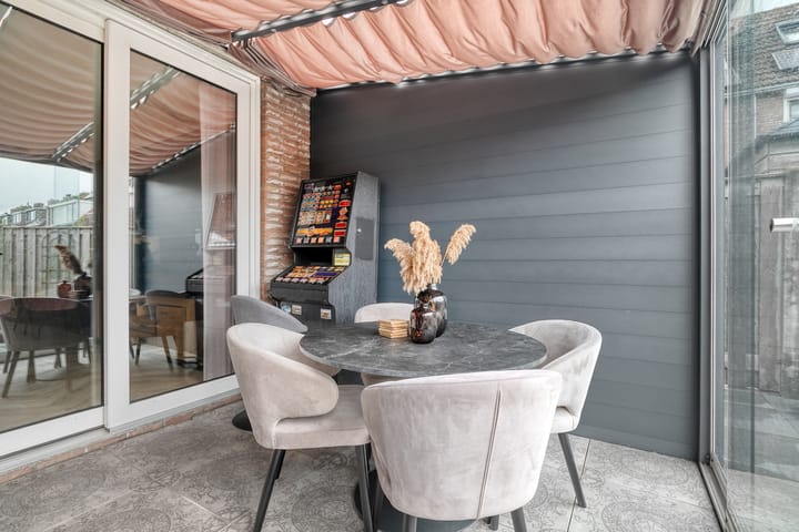 Foto 9 van Bloesemhof 16