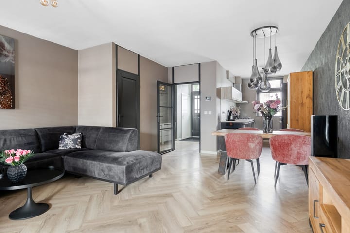 Foto 10 van Bloesemhof 16