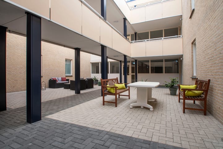 Photo 10 of Kerkstraat 12-A