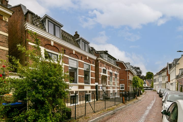 Foto 48 van Stationsstraat 20