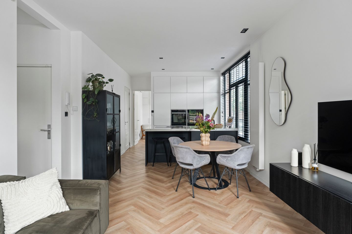 Foto 5 van Frederik Hendrikstraat 22-1