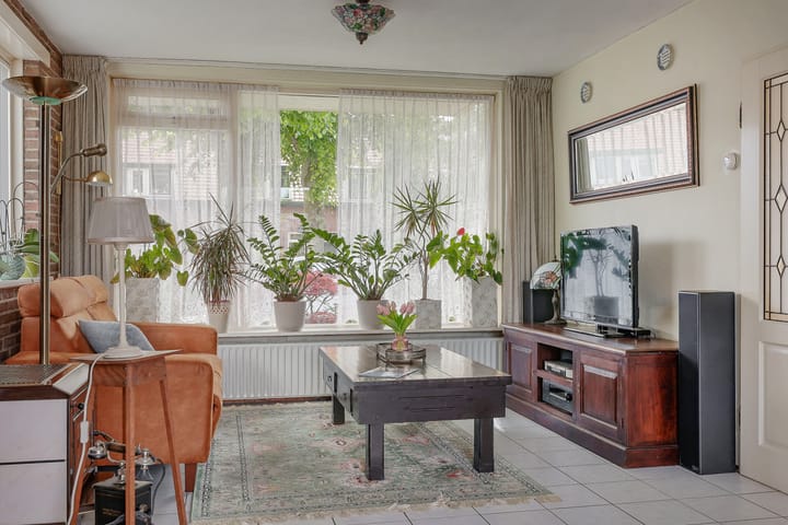 Photo 10 of Hoofdstraat 88