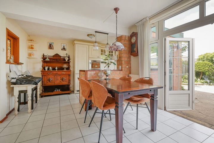 Photo 19 of Hoofdstraat 88