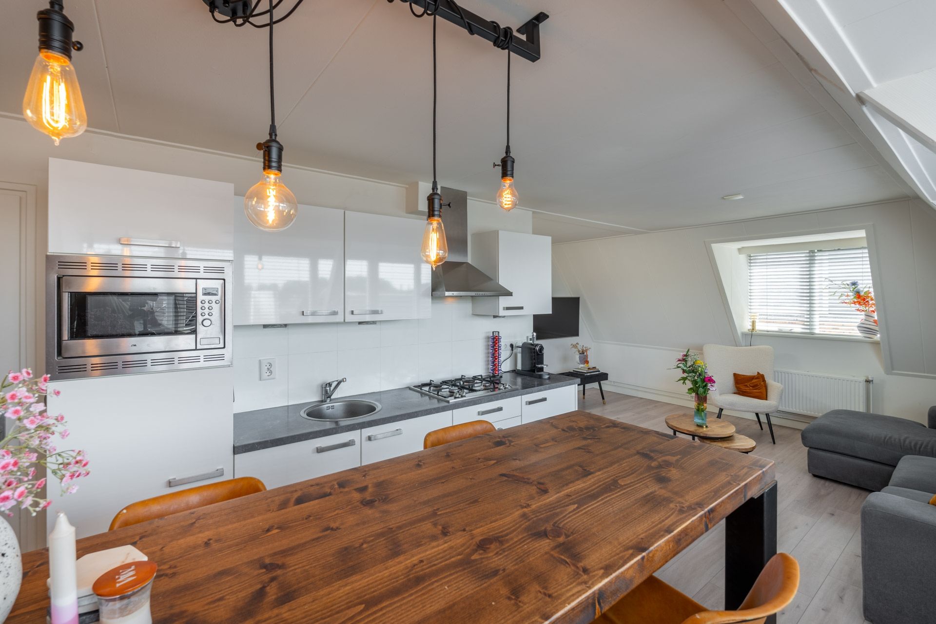 Photo 15 of Dorpsstraat 115-C