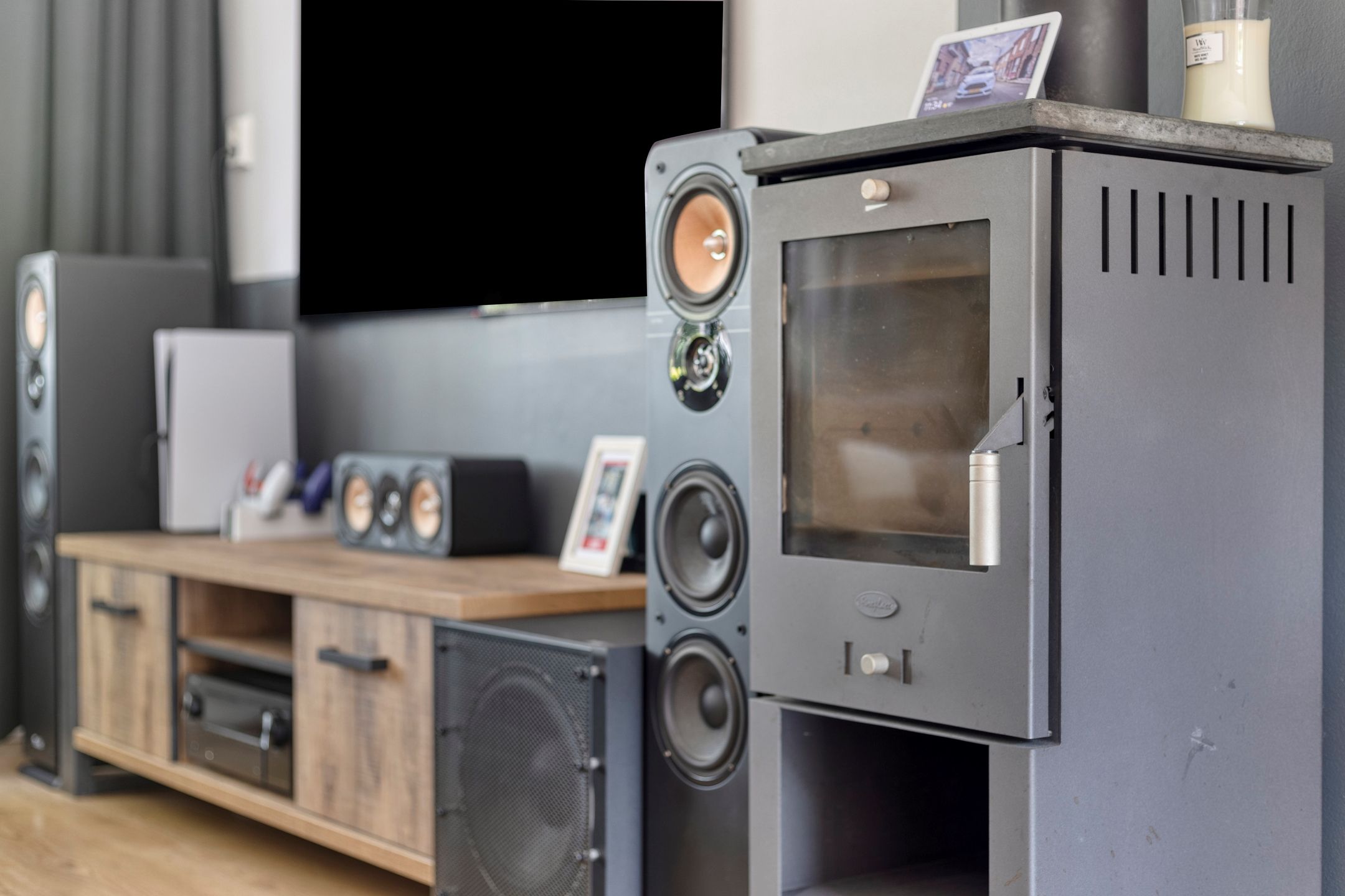 Photo 6 of Diepenbrockstraat 16