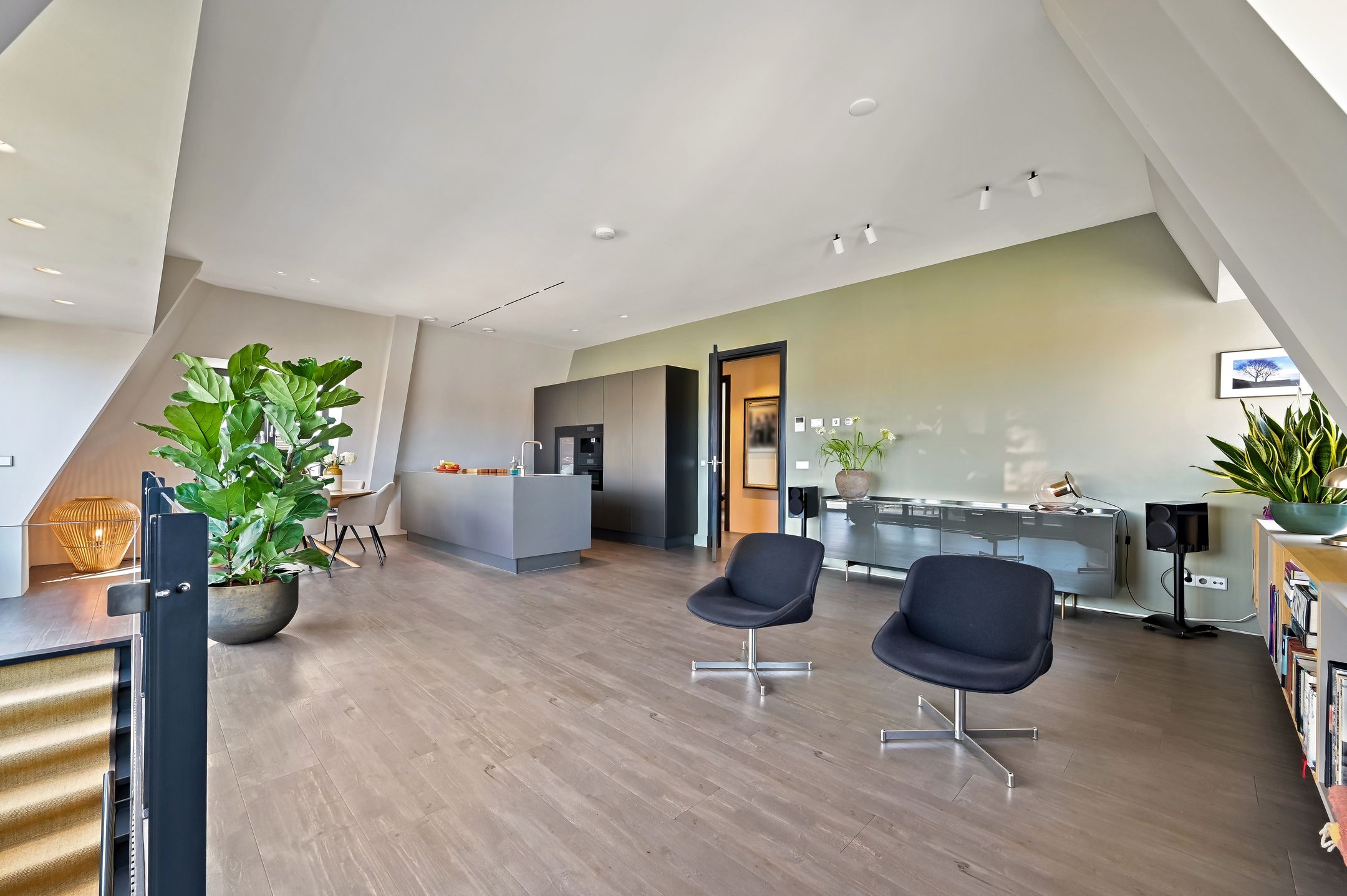 Foto 15 van Molenstraat 6-G