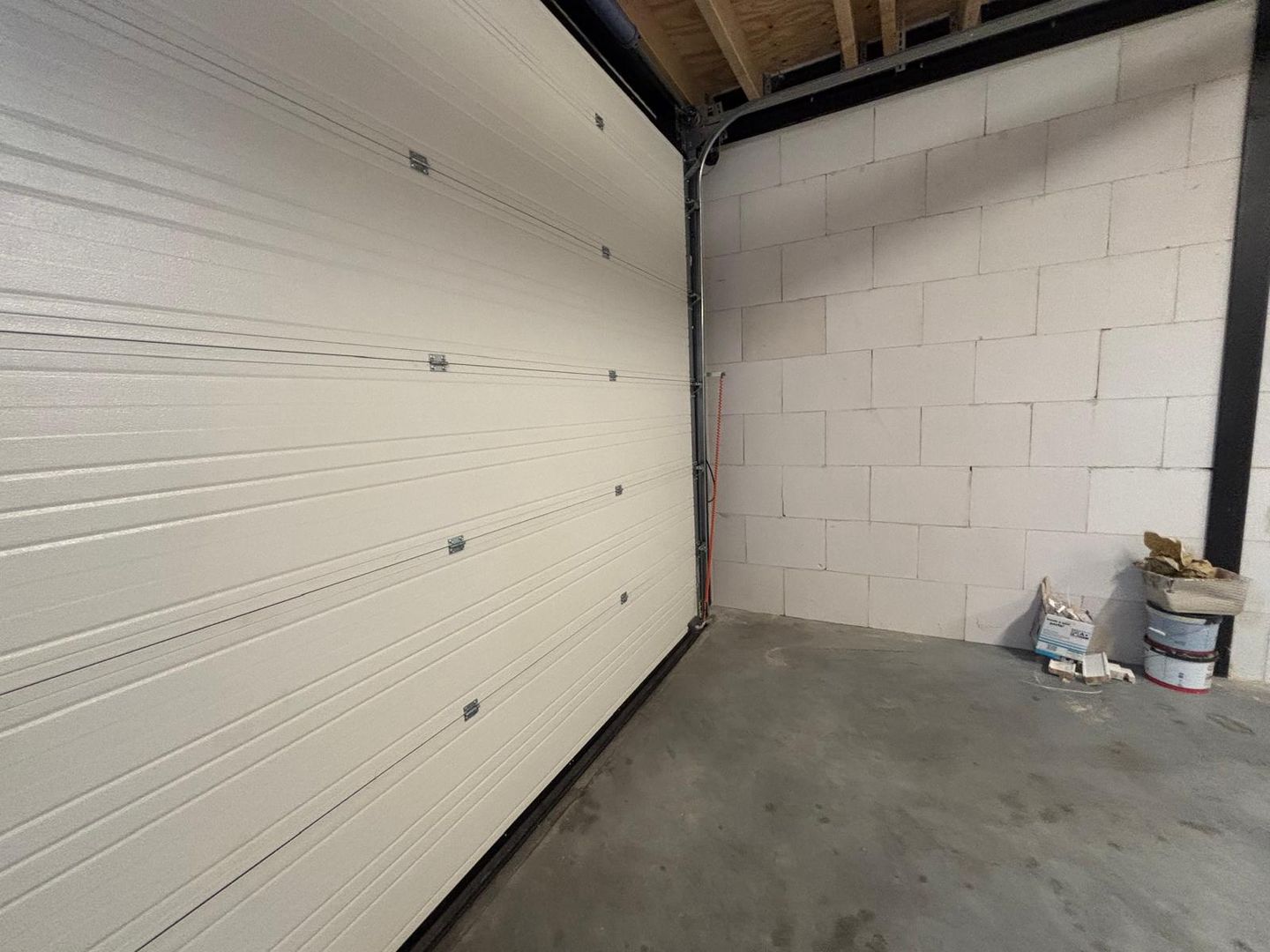 View photo 5 of Graaf van Solmsweg 99-E8