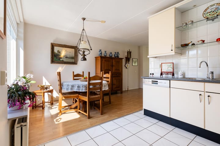 Foto 15 van Evertsmaad 12