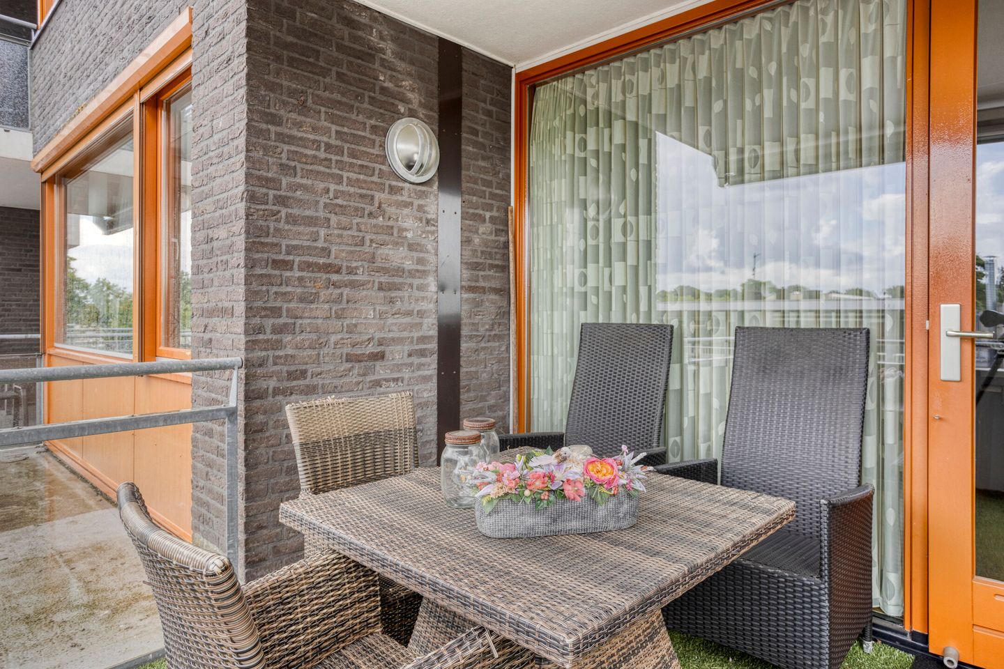 Foto 14 van Van Echtenstraat 13