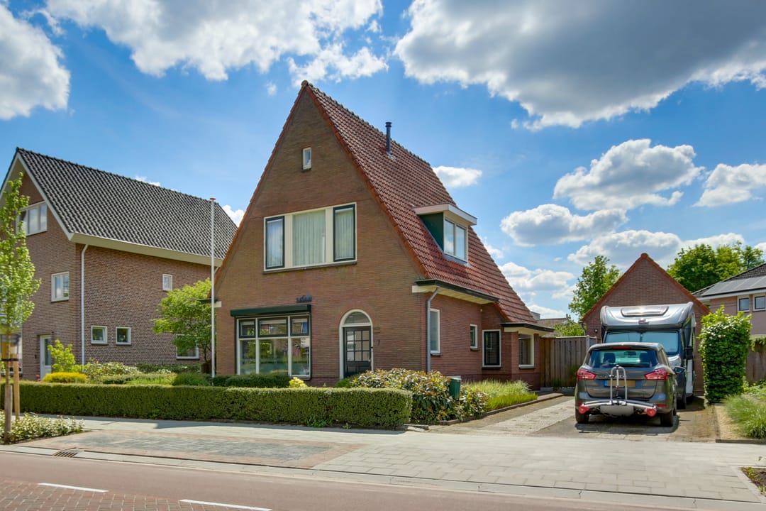 Foto 1 van Larenseweg 7