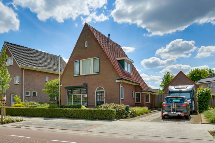 Foto 1 van Larenseweg 7