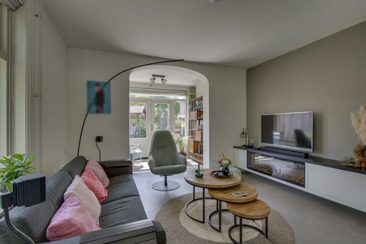 Foto 9 van Larenseweg 7