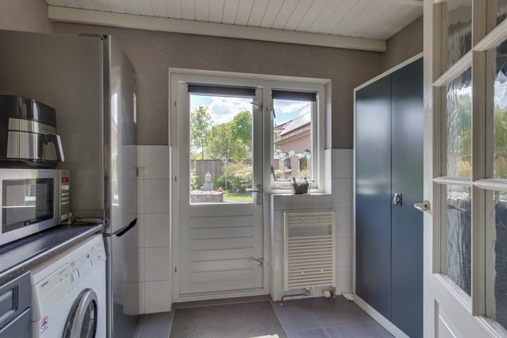 Foto 18 van Larenseweg 7