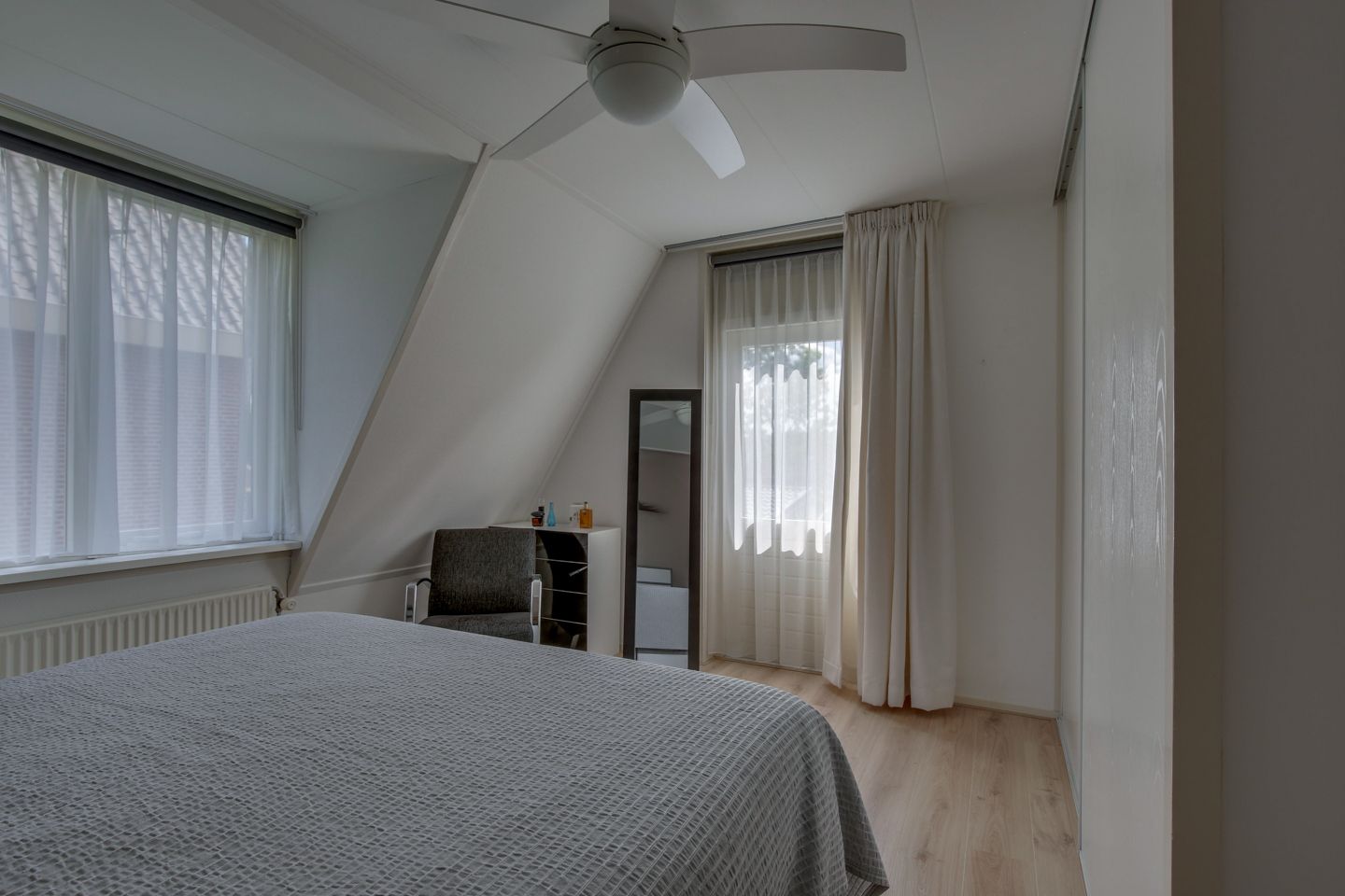 Foto 25 van Larenseweg 7