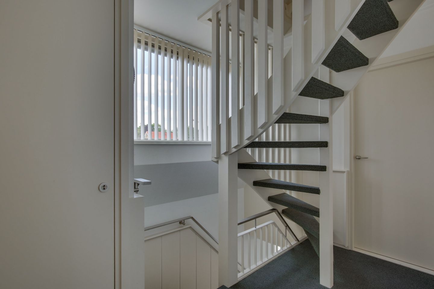 Foto 29 van Larenseweg 7