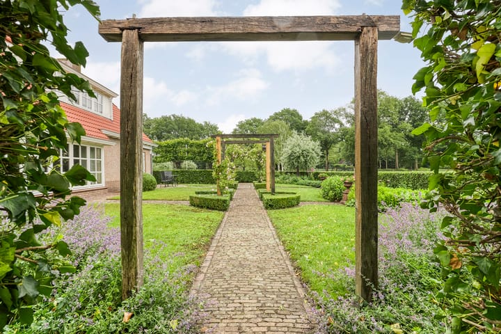 Foto 61 van Wittelterweg 6