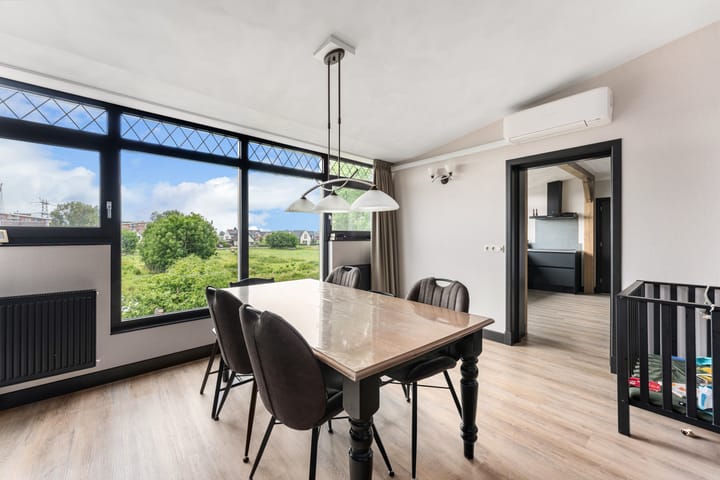 Foto 13 van Matena 24