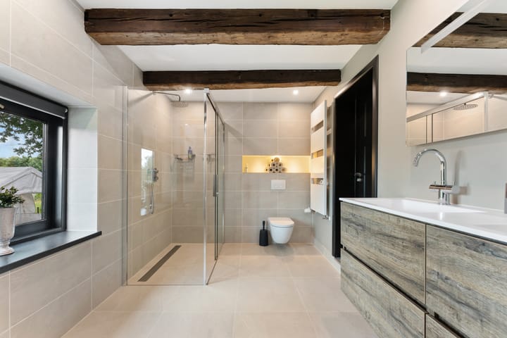 Foto 50 van Matena 24