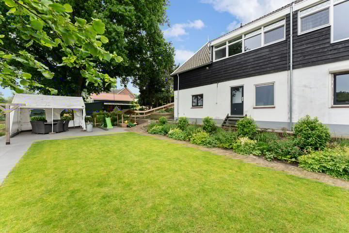 Foto 59 van Matena 24