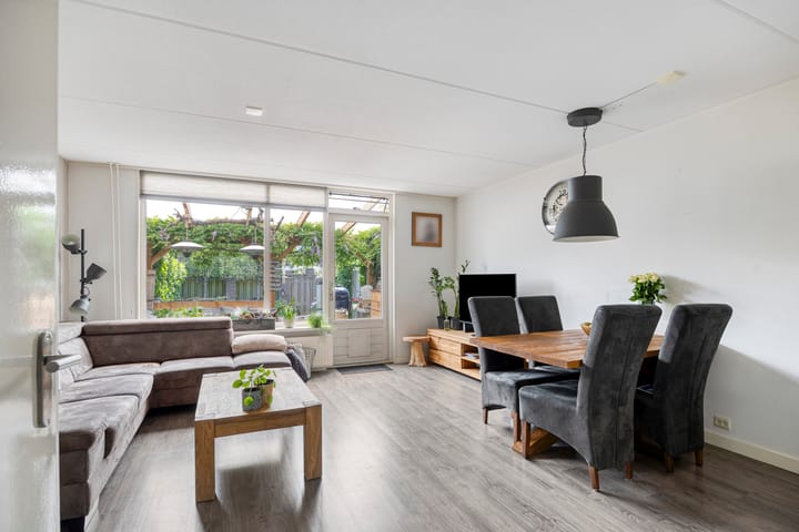 Foto 5 van Robijnstraat 4