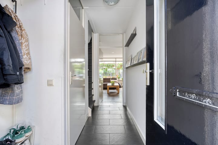 Foto 12 van Robijnstraat 4