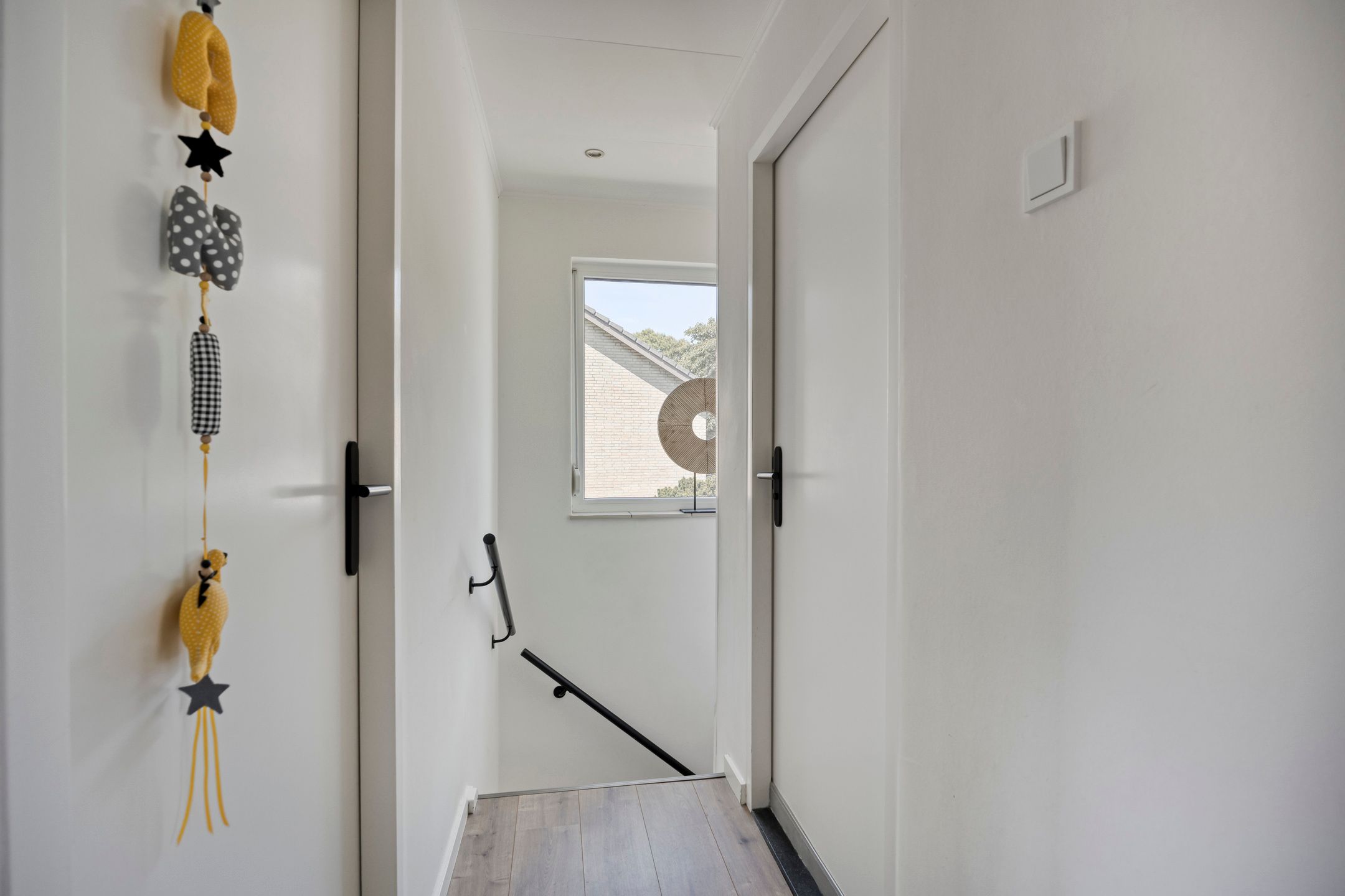 Foto 12 van Gouverneur Houbenstraat 11