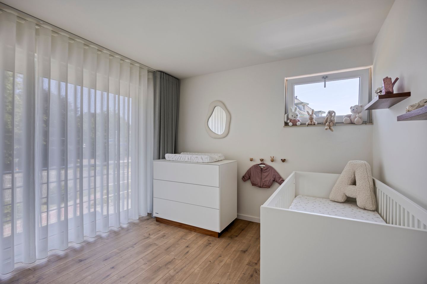 Foto 19 van Gouverneur Houbenstraat 11