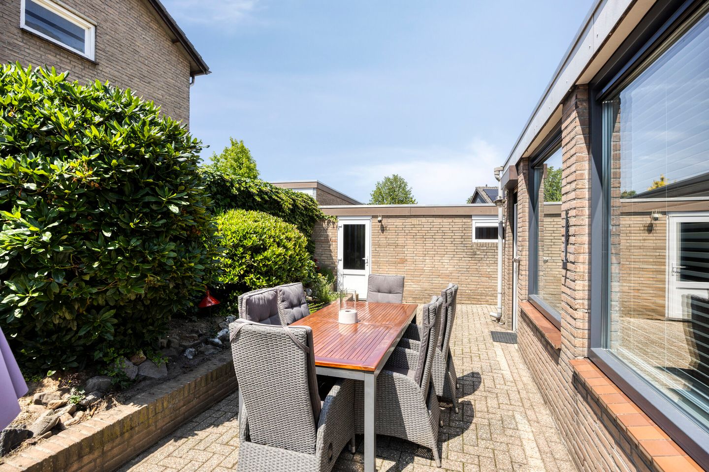 Foto 25 van Gouverneur Houbenstraat 11