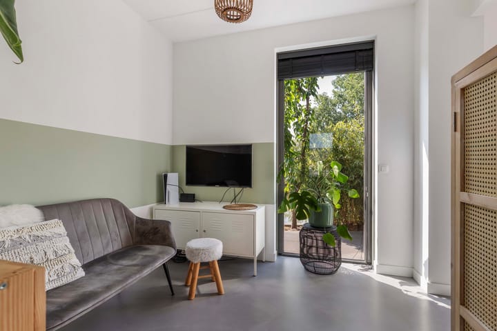 Foto 15 van Lakméstraat 3