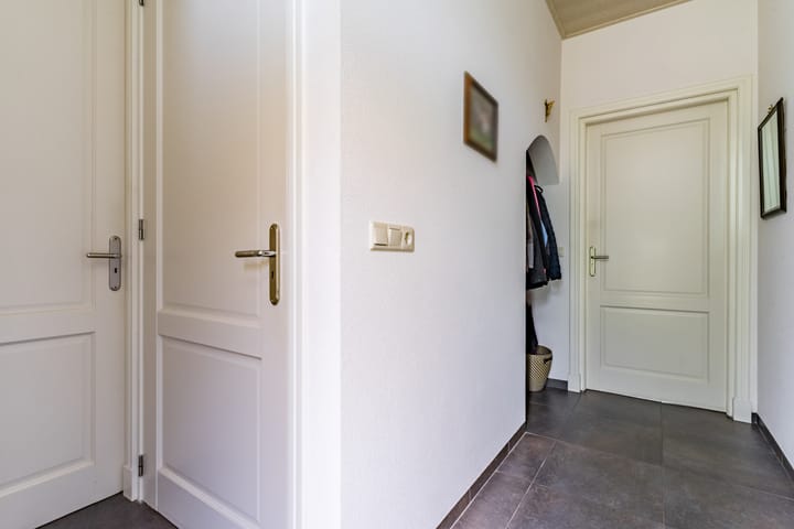 Foto 4 van Tinnen Pot 6