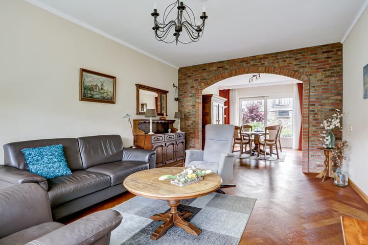 Foto 2 van Burgemeester Raatlaan 23