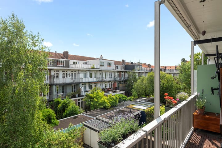 Foto 16 van Leiduinstraat 17-2