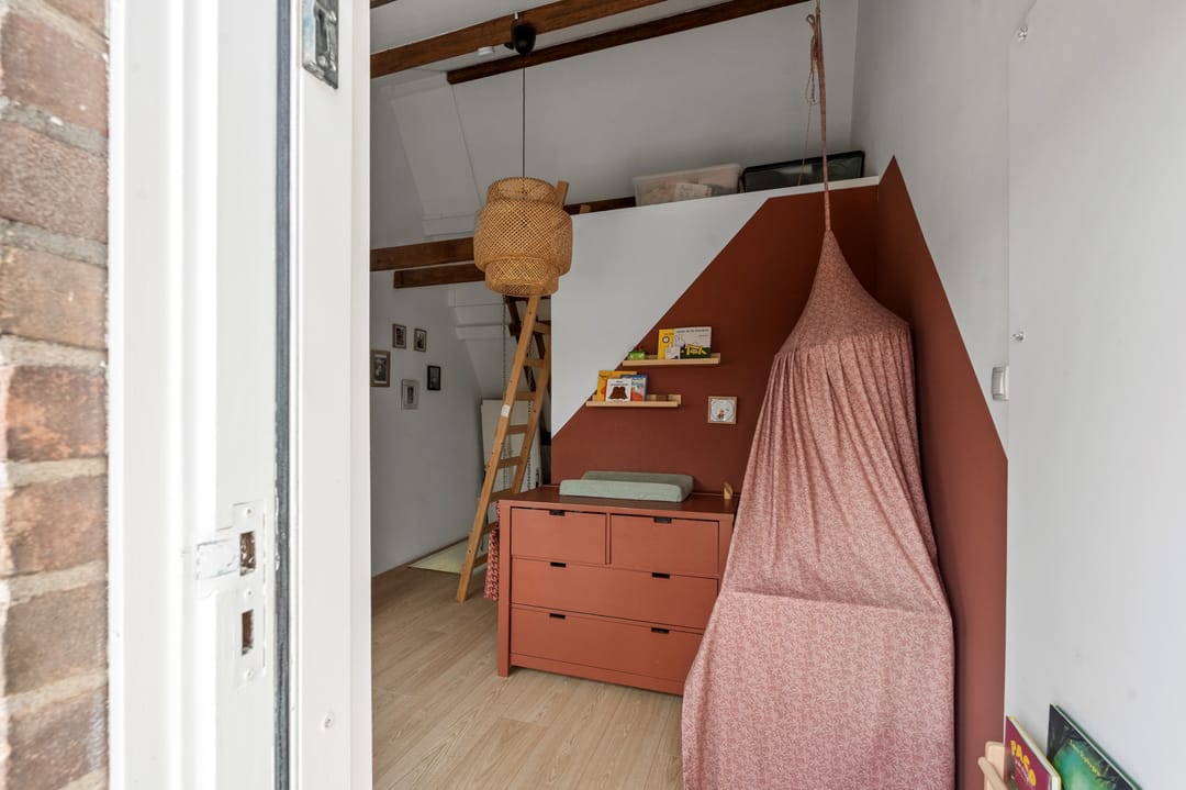 Foto 22 van Leiduinstraat 17-2