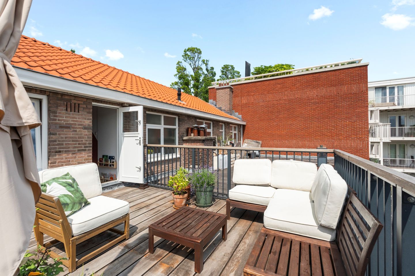 Foto 25 van Leiduinstraat 17-2