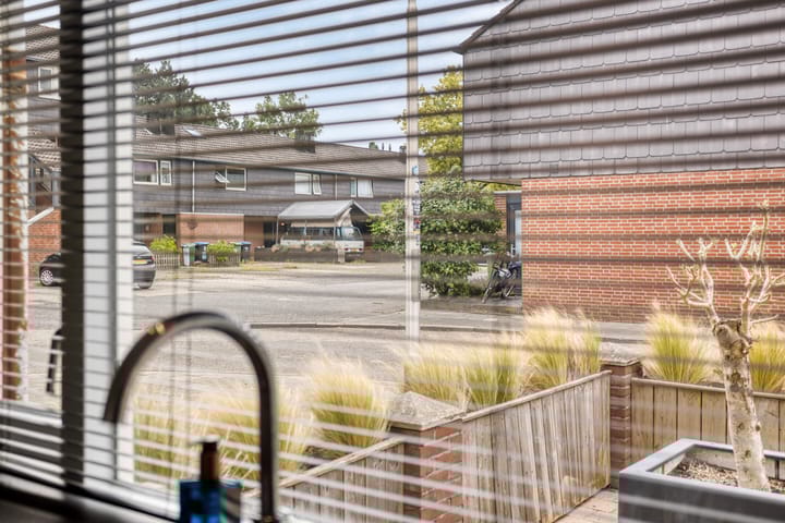 Foto 11 van Zwaluwstraat 151