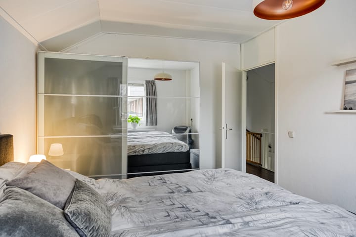 Foto 16 van Zwaluwstraat 151