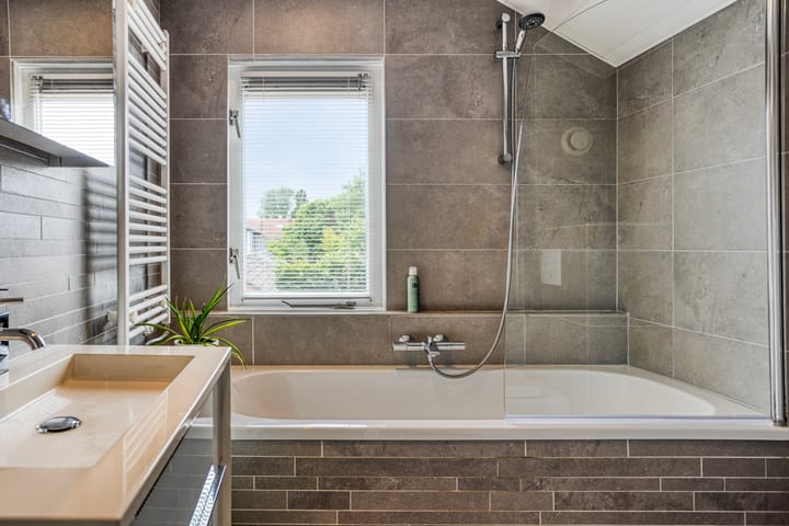 Foto 17 van Zwaluwstraat 151