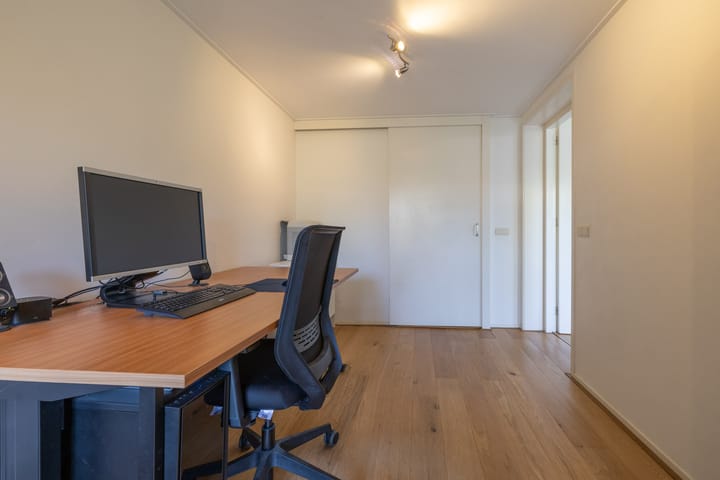 Foto 15 van Krekelmeent 12