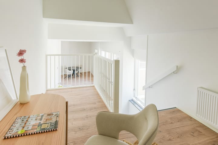 Photo 9 of Nobelstraat 19-A20