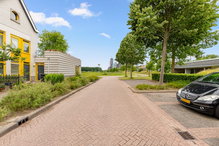 Foto 42 van Buster Keatonstraat 93