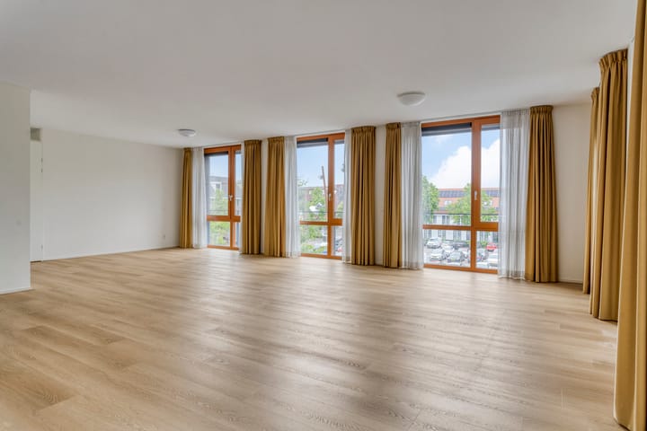 Foto 6 van Oranjeplein 17