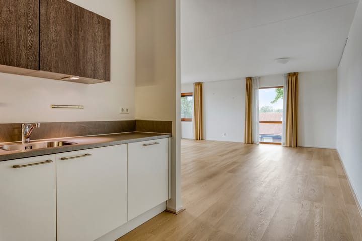 Foto 10 van Oranjeplein 17