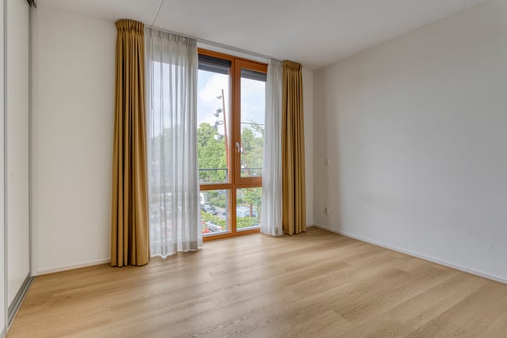 Foto 14 van Oranjeplein 17